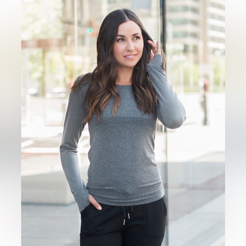 Zyia active chill long sleeve grey top size M